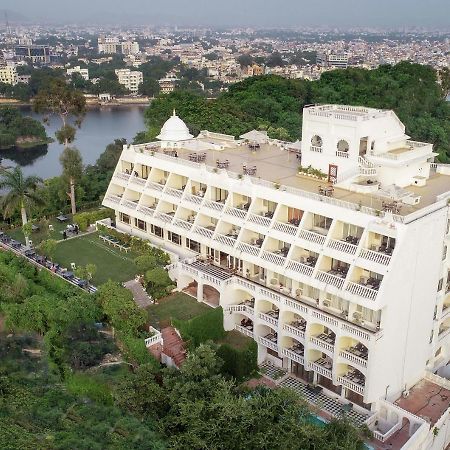 Hotel Hilltop Palace Udaipur Ngoại thất bức ảnh