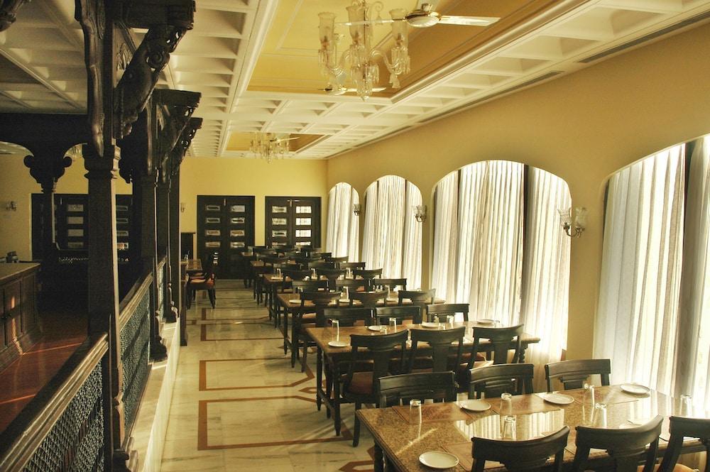 Hotel Hilltop Palace Udaipur Nhà hàng bức ảnh